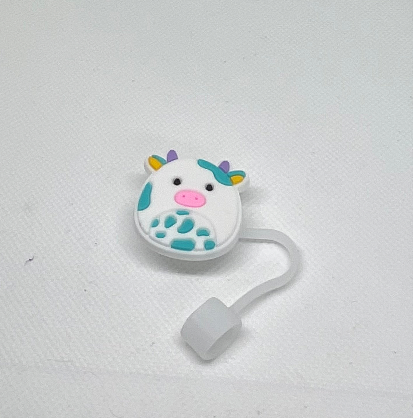 Cow straw topper