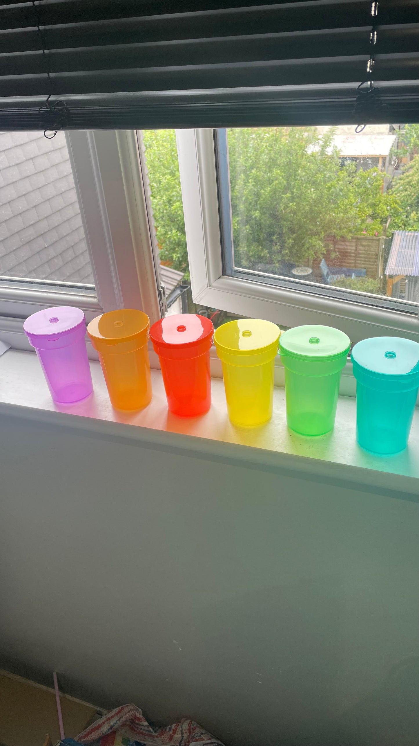 Kids colourful bendy tumbler