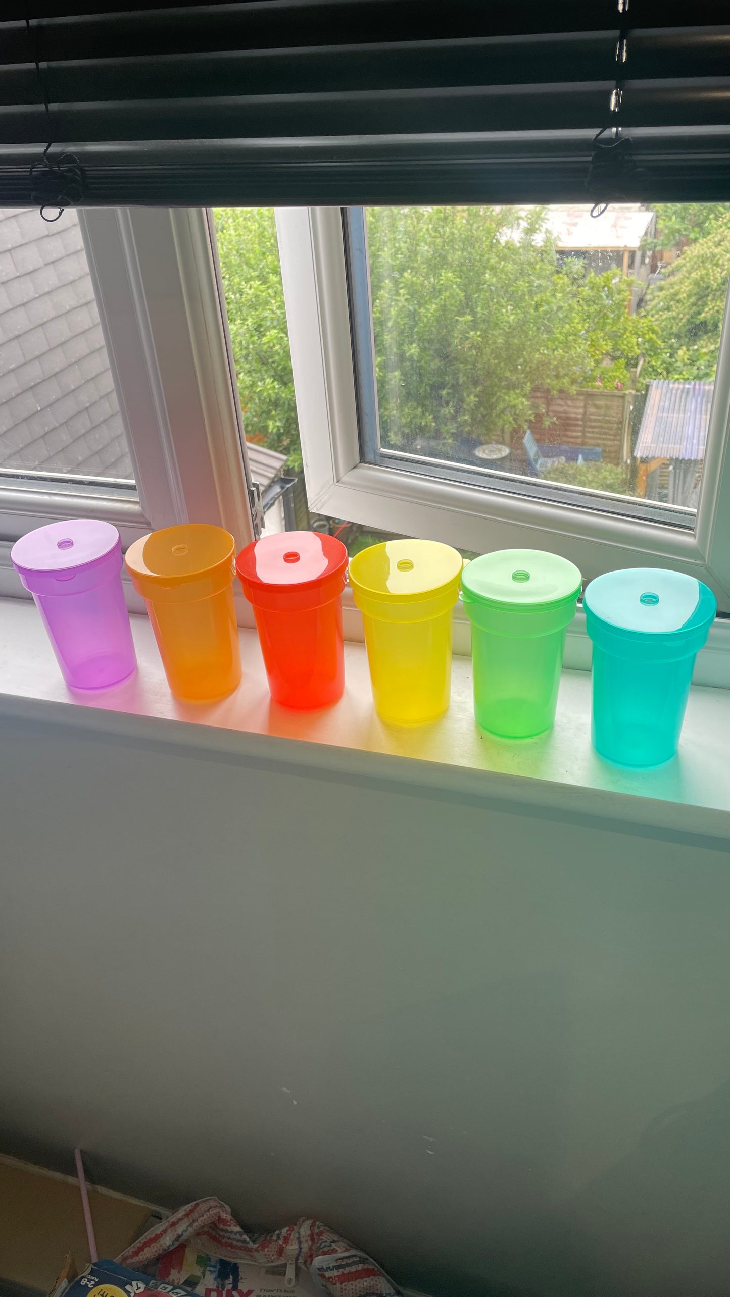 Kids colourful bendy tumbler