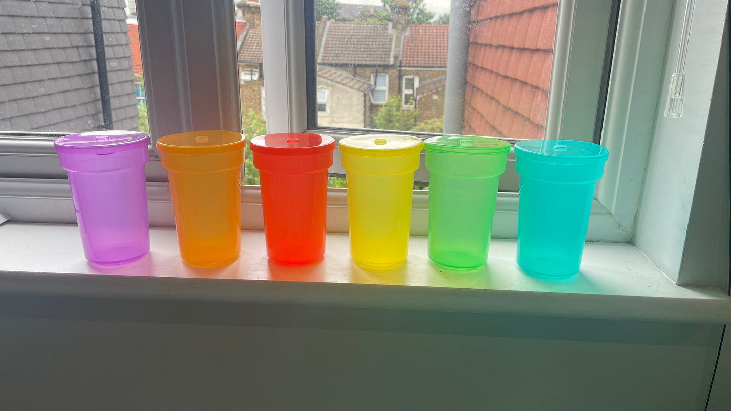 Kids colourful bendy tumbler