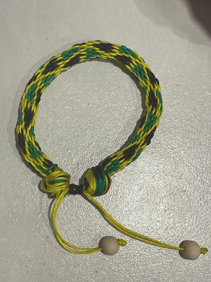 Triangle pattern kumihimo bracelet